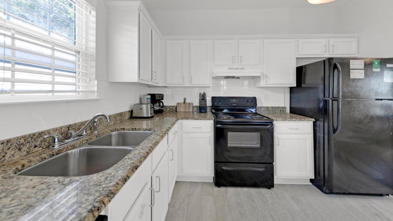 Pelican House - Newly Remodeled, Professionally Decorated, Only About 1 Mile To Seaside! ซานตาโรซาบีช ภายนอก รูปภาพ